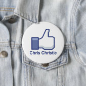 BADGE ROND 10 CM J'AIME CHRIS CHRISTIE (En situation)