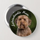 Badge Rond 10 Cm Labradoodle Maman avec arrière - plan vert (Devant & derrière)