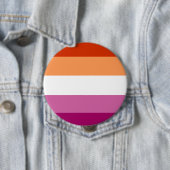 Badge Rond 10 Cm Lesbian Flag (En situation)