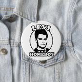 Badge Rond 10 Cm Lévi est mon Homeboy (En situation)