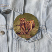 Badge Rond 10 Cm Lion Cubs (En situation)