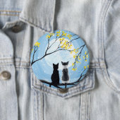 Badge Rond 10 Cm Lune lunaire avec peinture de chats (En situation)