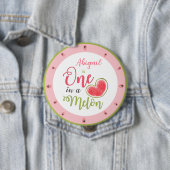 Badge Rond 10 Cm One In A Melon 1st Birthday Girl (En situation)
