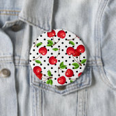 Badge Rond 10 Cm Pois Rockabilly Cherries en blanc (En situation)