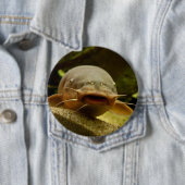 Badge Rond 10 Cm Poisson-chat électrique (En situation)