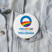 Badge Rond 10 Cm Pro-Fierté et Pro-Obama (En situation)