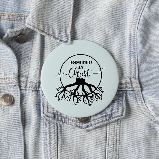 Badge Rond 10 Cm Rooted in Christ (En situation)