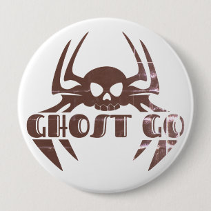 Badge Rond 10 Cm Saison Éffrayante de Ghost Go