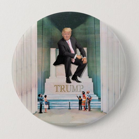 Badge Rond 10 Cm Son Trumpness royal (Devant)