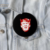 Badge Rond 10 Cm Tête de diable d'atout - Anti-Atout - (En situation)