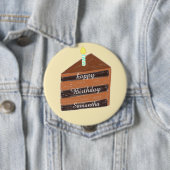 Badge Rond 10 Cm Tranches de gâteau au chocolat (En situation)