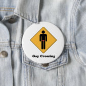 Badge Rond 10 Cm Traversée Gay (En situation)