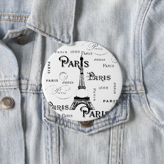 Badge Rond 10 Cm Typographie Calligraphie Paris France Tour Eiffel (En situation)