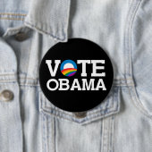 BADGE ROND 10 CM VOTE OBAMA (En situation)