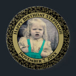 Badge Rond 10 Cm Votre photo 80e anniversaire Numéro Motif Noir/Or<br><div class="desc">Il s'agit d'un bouton commémoratif avec votre photo et votre texte pour célébrer votre 80e anniversaire. Il y a un modèle texte pour faciliter la personnalisation du message et de la date. Il y a aussi un modèle photo pour faciliter l'ajout de votre image. Ce cadre en noir et or...</div>