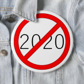 Badge Rond 15,2 Cm "2020 Cross-Out" (BRIGHT) (En situation)