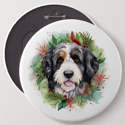Badge Rond 15,2 Cm Bernedoodle Christmas Wreath Festive Pup (Devant & derrière)