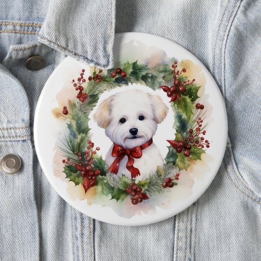 Badge Rond 15,2 Cm Bichon Frise Wreath Festive Pup (En situation)
