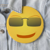 Badge Rond 15,2 Cm BOUTON cool FACE (En situation)
