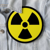 Badge Rond 15,2 Cm Bouton de déchets nucléaires (En situation)