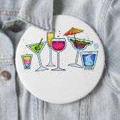 BADGE ROND 15,2 CM BOUTON EN VERRE DE COCKTAIL (En situation)