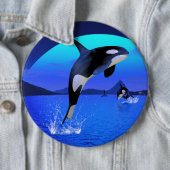 Badge Rond 15,2 Cm Bouton Orca (En situation)