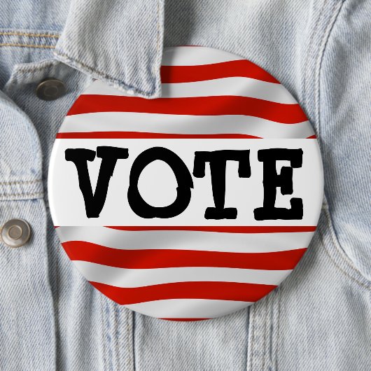 BADGE ROND 15,2 CM BOUTON VOTER (En situation)