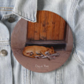 Badge Rond 15,2 Cm Chien au repos (En situation)