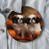 Badge Rond 15,2 Cm Chiot japonais Chiot Automne Citrouille délice (En situation)