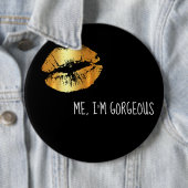 Badge Rond 15,2 Cm Drôle embrassez-moi, je suis bouton magnifique de (En situation)