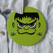 Badge Rond 15,2 Cm Face Frankenstein Halloween (En situation)