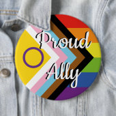 Badge Rond 15,2 Cm Fière Ally | Indicateur de fierté intersexe inclus (En situation)