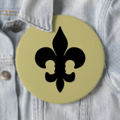 Badge Rond 15,2 Cm Fleur noir superbe de lis (En situation)