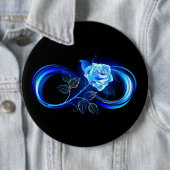 Badge Rond 15,2 Cm Glowing infinity with blue rose (En situation)