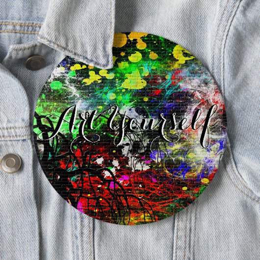 Badge Rond 15,2 Cm Graffiti Brick Wall (En situation)