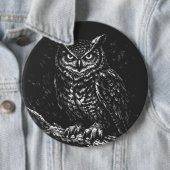 Badge Rond 15,2 Cm Grand-duc d'Amérique — par BurnsInHell (En situation)