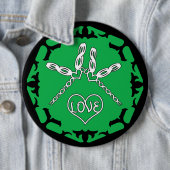 Badge Rond 15,2 Cm Green Heart Chakra "Love" Dragonfly Design (En situation)