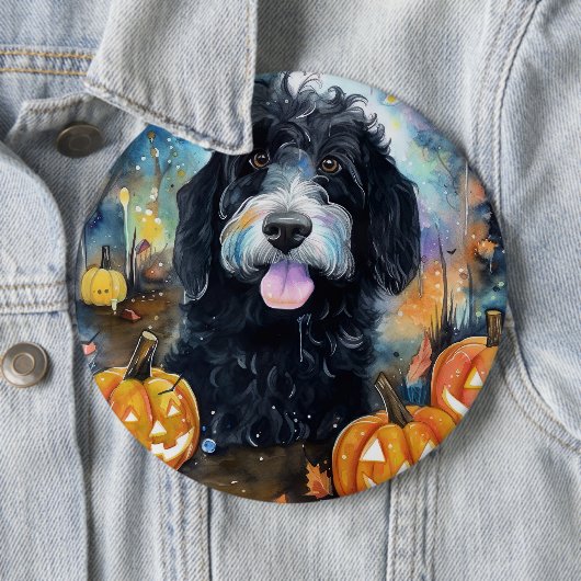 Badge Rond 15,2 Cm Halloween Bernedoodle Avec La Peur Citrouille (En situation)