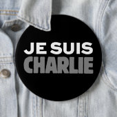Badge Rond 15,2 Cm Je Suis Charlie (En situation)