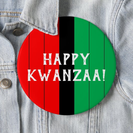 Badge Rond 15,2 Cm Kwanzaa Rouge Noir Vert Kinara Motif rayé (En situation)