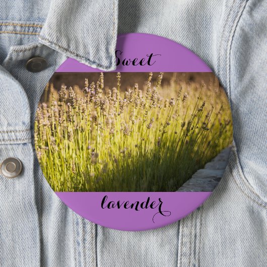 Badge Rond 15,2 Cm Lavande fleurie (En situation)