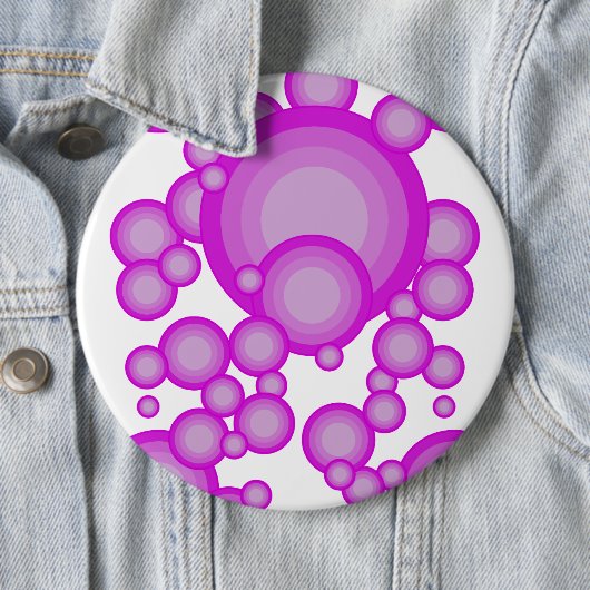Badge Rond 15,2 Cm Le style années 70 Violet (En situation)