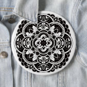 Badge Rond 15,2 Cm Mandala noir et blanc (En situation)