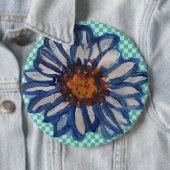 Badge Rond 15,2 Cm Marguerites peintes, sur l'arrière - plan (En situation)