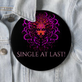 Badge Rond 15,2 Cm Medusa, célibataire à l'dernier invité d'honneur é (En situation)