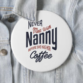 Badge Rond 15,2 Cm Nounou (En situation)