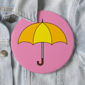 Badge Rond 15,2 Cm Parapluie jaune (En situation)