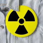 Badge Rond 15,2 Cm Radioactif (En situation)