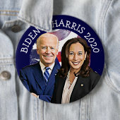 Badge Rond 15,2 Cm Rassemblement électoral américain de Biden et Harr (En situation)