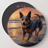 Badge Rond 15,2 Cm Sandy Paws Australian Cattle Dog on Beach Sunset (Devant & derrière)